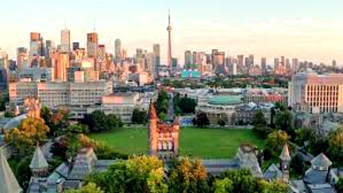 University of Toronto Fully Funded Lester B. Pearson International Scholarship 2023/2024, Canada
